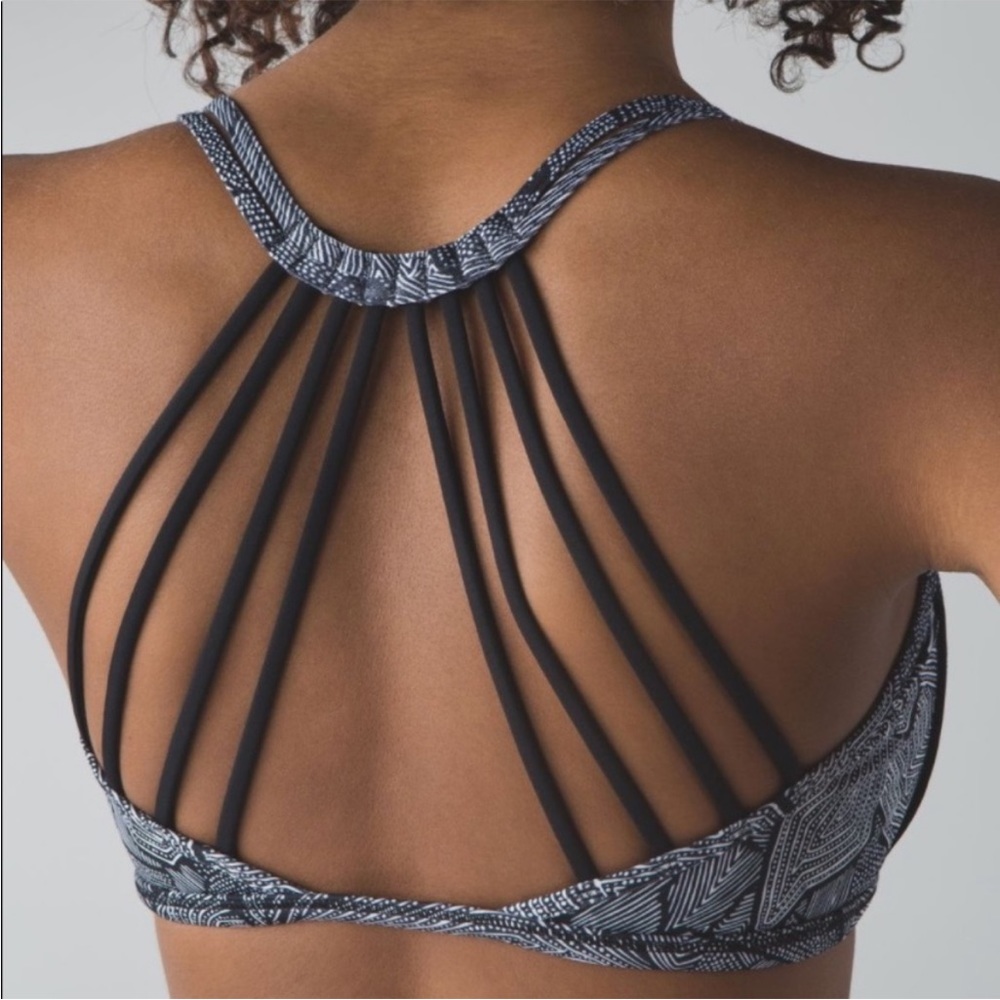 🍋lululemon Lighten Uo Bra